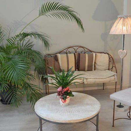 Haute-Goulaine Le Logis De Saint-Martin Bed & Breakfast エクステリア 写真