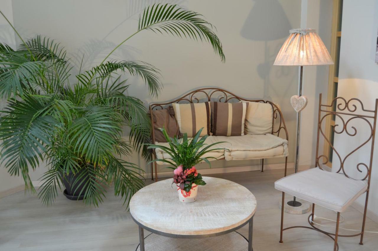 Haute-Goulaine Le Logis De Saint-Martin Bed & Breakfast エクステリア 写真