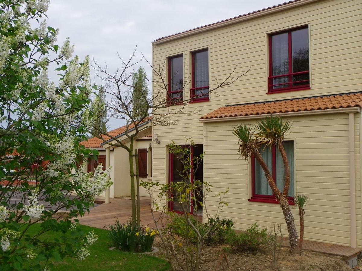 Haute-Goulaine Le Logis De Saint-Martin Bed & Breakfast エクステリア 写真